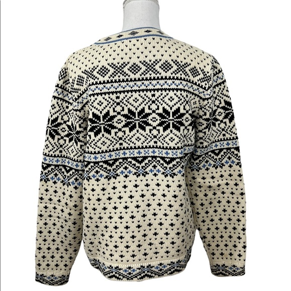 LL BEAN Cotton Cardigan Fair Isle Snowflake Nordic Print Pewter Button - Picture 2 of 10